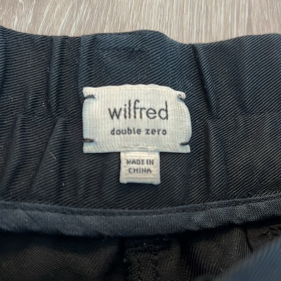 Aritzia Black Trouser Pants - Picture 3 of 5